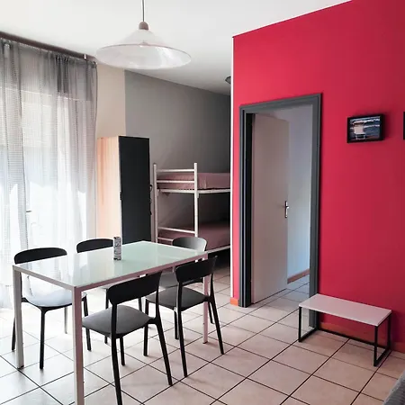 Mini-jet Apartment